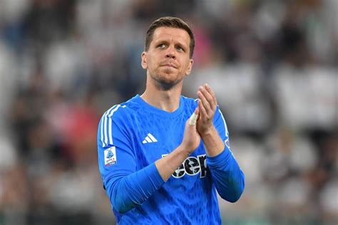 Wojciech Szczesny Will Sign His Barcelona Contract Until On Monday