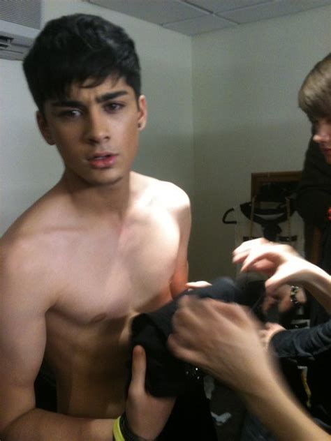 Sizzling Hot Zayn Getting Changed Behind The Scenes Semi Week He Owns