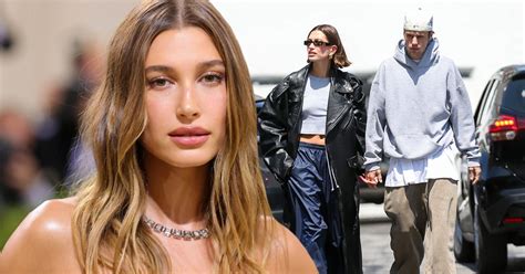 Hailey And Justin Biebers Instagram Posts Convince Fans There Are