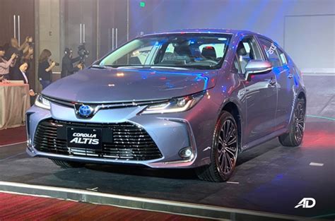 2020 Toyota Corolla Altis Marks Ph Debut With New Hybrid Trim Autodeal