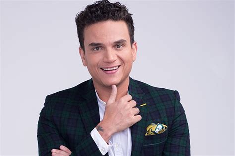 Silvestre Dangond rechazó a fanática que le hizo un sensual baile