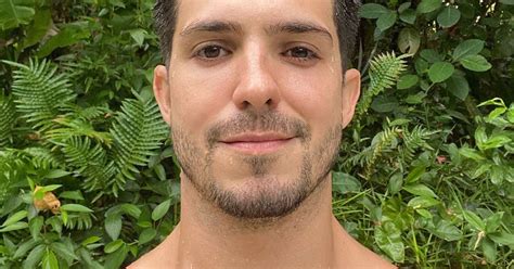 Galã da Globo se revolta por uso de imagem em propaganda de sauna gay