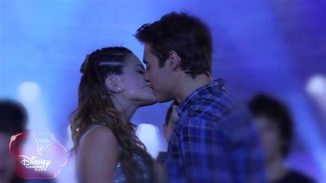 Beso León Y Violetta Violetta 2 Hd Youtube