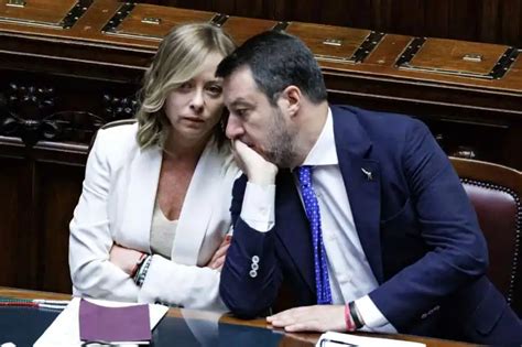 Giorgia Meloni E Matteo Salvini Alla Camera