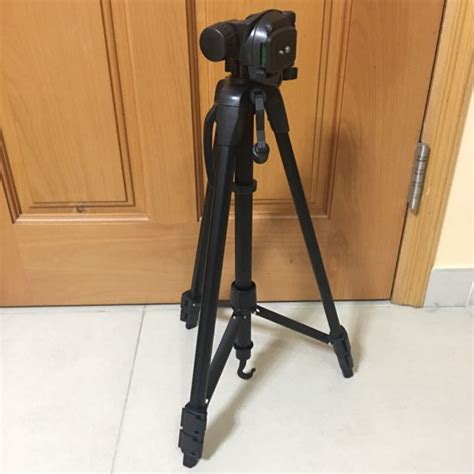 全新腳架 Tripod 攝影器材 攝影配件 腳架 Carousell