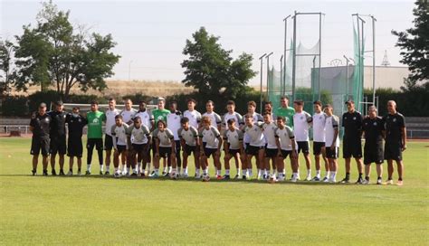 Galer A La Plantilla Del Salamanca Cf Uds Inicia Su Pretemporada