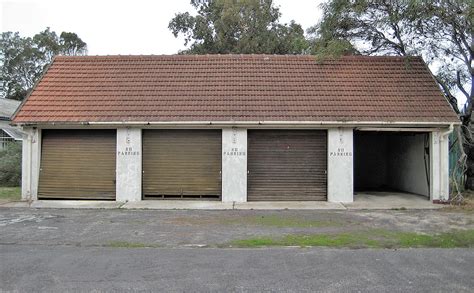 Abandoned Hospital Empty Garages Scouting Around A Lar Flickr