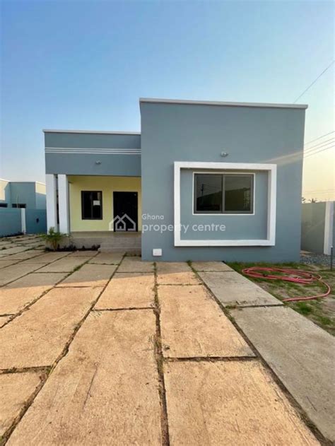 For Sale 3 Bedrooms House Oyarifa La Nkwantanang Madina Municipal