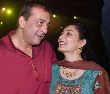 Sanjay Dutt | Wife And Daughter | All About Top Stars