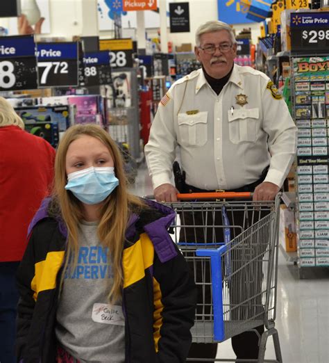 Shop With A Cop Builds Trust