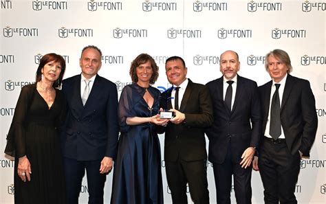 Vittoria Di Centri Dentali Zanardi Ai Le Fonti Awards