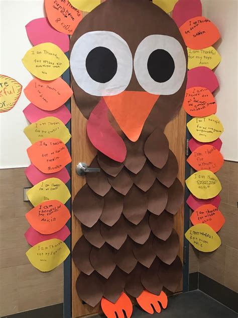 11 New Fall Classroom Door Decoration Ideas For Preschool