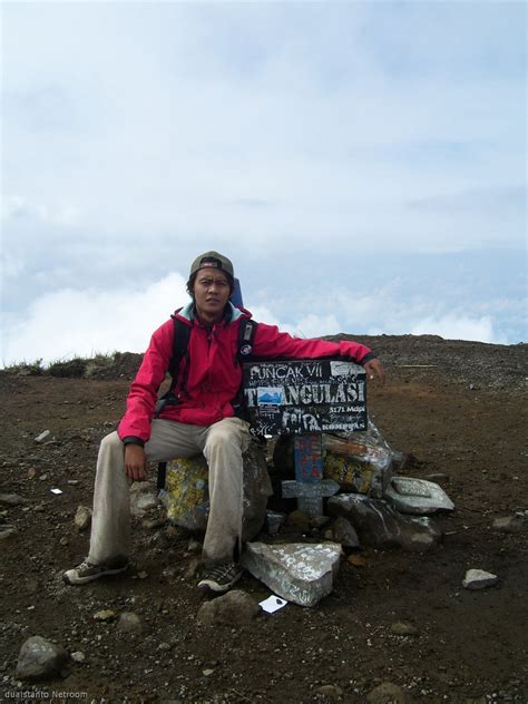 Gunung Merbabu Yang Mempesona - duaistanto Journey