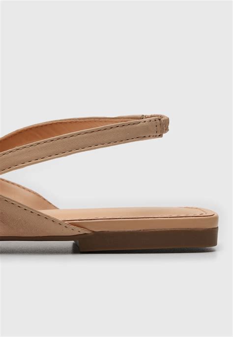 Sapatilha Santa Lolla Bico Quadrado Nude Compre Agora Dafiti Brasil