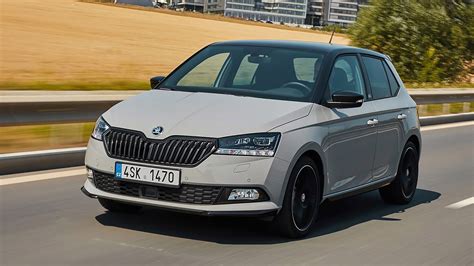 Skoda Fabia полный обзор модели характеристики цена в России 2021