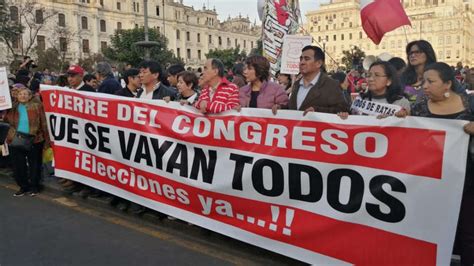 Marcha Que Se Vayan Todos A Favor De Adelanto De Elecciones Se