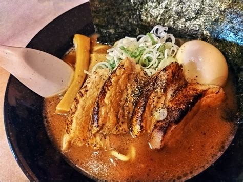 【ラーメン】窪の「麺屋ホトトギス」に1年ぶり訪問。魚介豚骨ラーメンをいただきました！ ｜ いいじ金沢