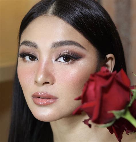 Nadine Lustre Makeup By Jelly Eugenio Nadine Lustre Makeup Nadine Lustre Fashion Evening