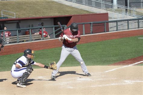 _SFB4256 | Hamline University Sports Information | Flickr