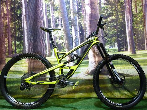 Yt Capra Cf Specs Reviews Images Mountain Bike