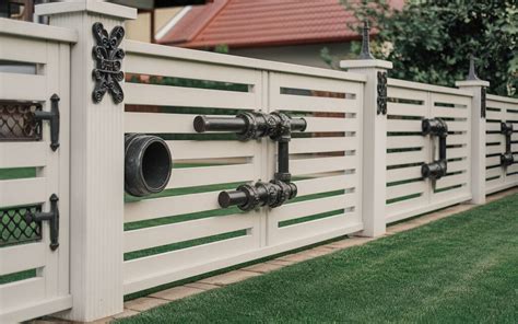 Top 15 Pipe Fence Entrance Ideas For Stunning Curb Appeal Willyhomes