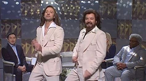 The Barry Gibb Talk Show Returns To ‘SNL’ With Justin Timberlake ...