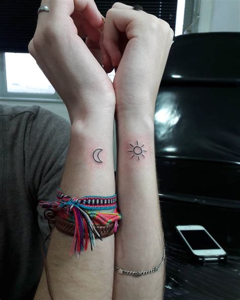 Tatuagens No Pulso Inspira Es Para Voc Fazer A Sua