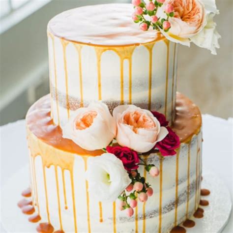 2 Tier Floral Semi Naked Drip Cake Food Drinks Baked Goods On Carousell