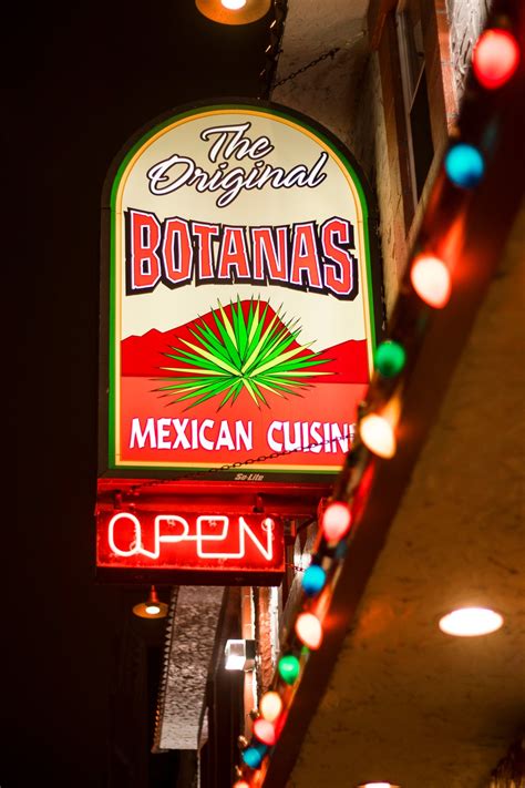 Your Milwaukee Dining - Local Restaurant Reviews