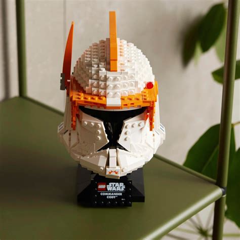 Lego Star Wars Clone Commander Cody Helmet Model Set Smyths Toys Uk