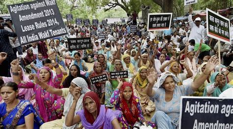 Trader Tenants Of Waqf Properties Stage Protest India News The Indian Express