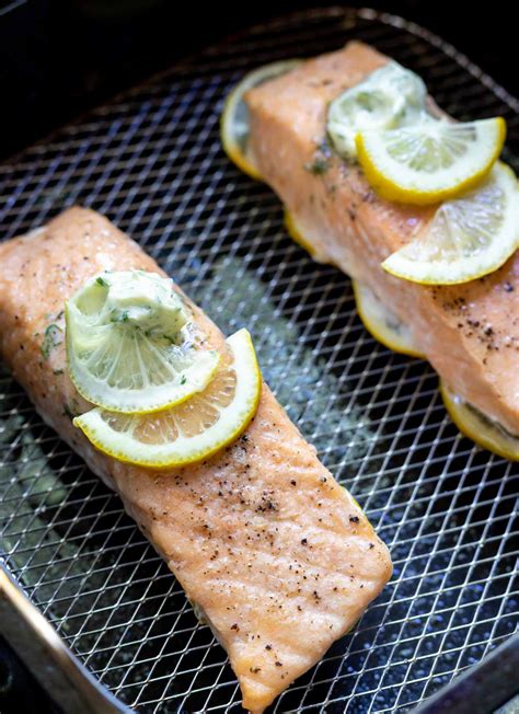 This Air Fryer Salmon Recipe Is A Simple Way To Get Perfectly Cooked