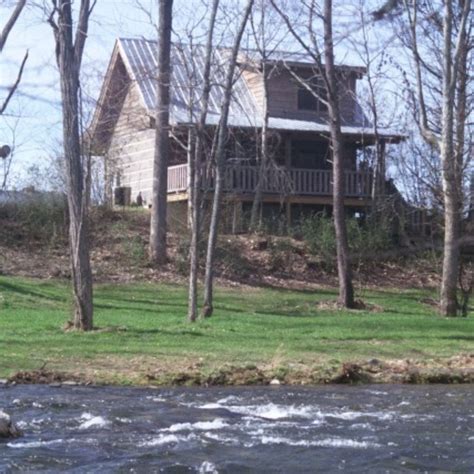 The Homestead - Little River Log Cabins