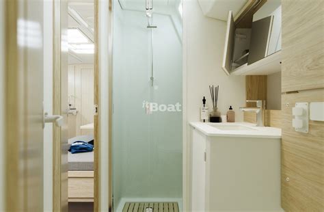 Bavaria C46: Prices, Specs, Reviews and Sales Information - itBoat