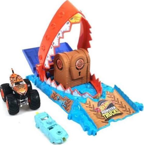 Hot Wheels Monster Trucks Arena Smashers Entry Challenge Tiger Shark Treasure Chomp Challenge