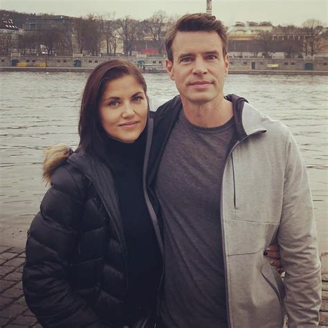 Scott Foley Is Moving His Wife and Three Kids to Prague