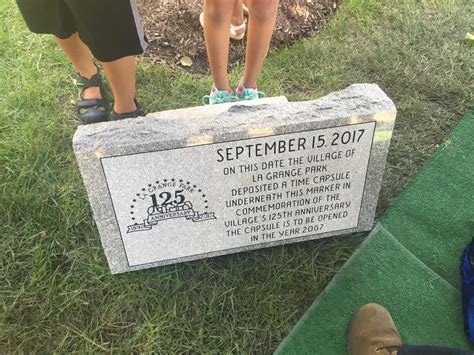 La Grange Park Buries Time Capsule To Celebrate 125 Years Chicago Tribune