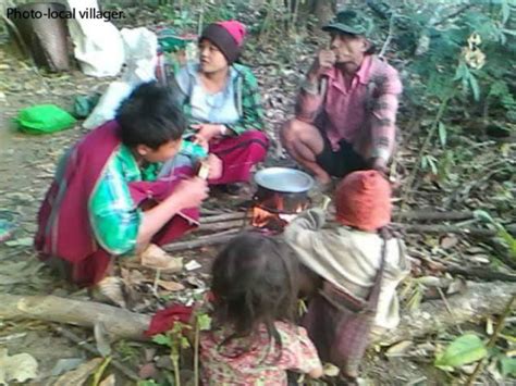 Displaced Mutraw Villagers Cant Go Home Temporary Stop Of Road