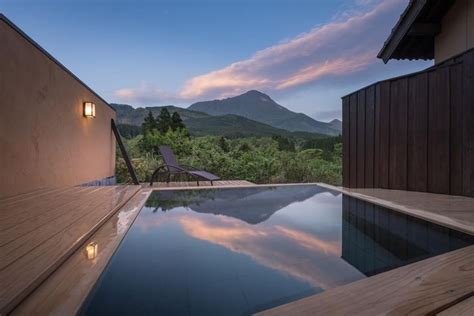 Yufuin Onsen Relax At This Laid back Hot Spring Town In Oita 湯布院 温泉 温泉 温泉 日本