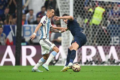 Video Polémica Por El Penal Que Le Cobraron A Ángel Di María Ante Francia