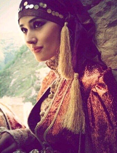 Dagestan women traditional costume clothing Dagestan Caucasus people ...