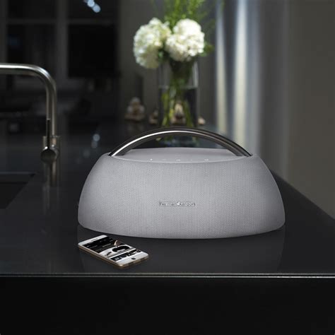 Купить Портативная акустика Harman/Kardon Go+Play mini White в Москве