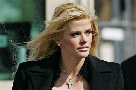 Anna Nicole Smith | Chapters Blog