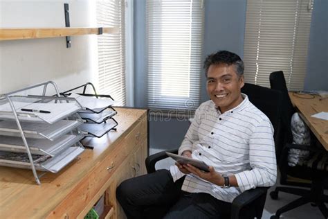 Mature Asian Business Man Stock Image Image Of Business 171546453