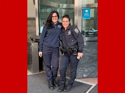 Fdny Emt Helps Nypd Officer Deliver Her Bundle Of Joy Joinfdny