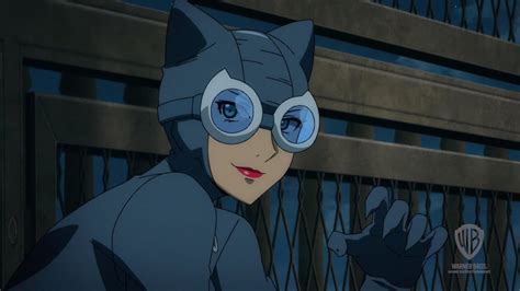 Catwoman Hunted Exclusive Clip Catwoman And Batwoman Team Up Youtube