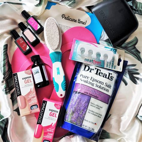 9 Must-Haves For The Perfect At Home Pedicure