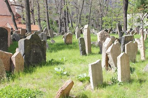 Camposanto Podcast Il Vecchio Cimitero Ebraico Di Praga