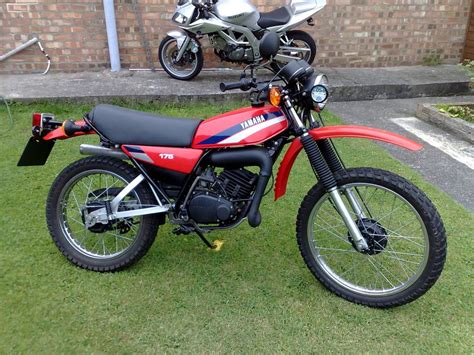 Yamaha Dt Mx Moto Zombdrive