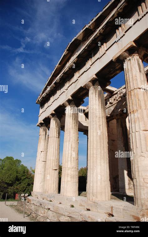 El Templo De Hefesto En La Antigua Ágora Ateniense En Atenas Grecia